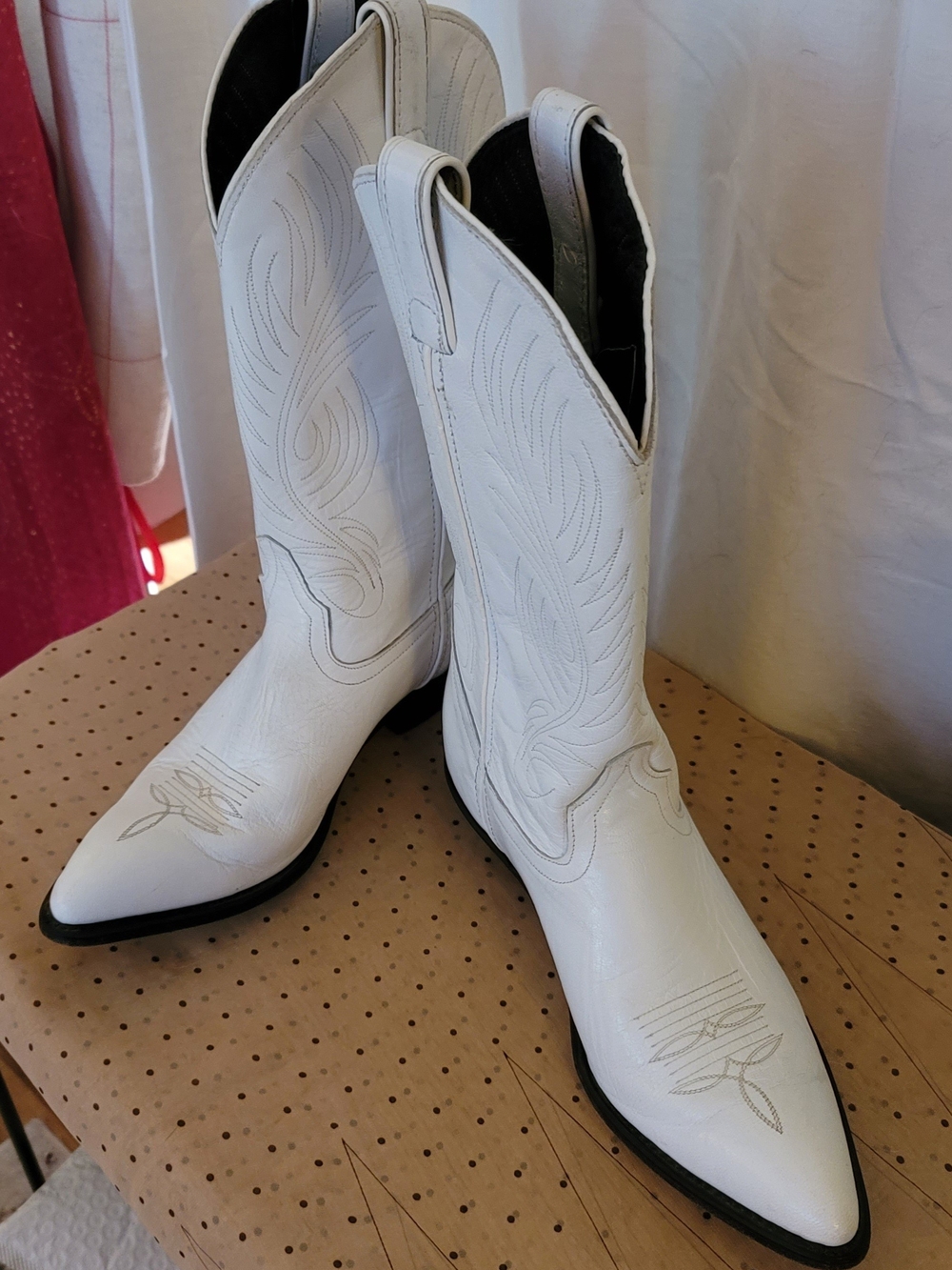 Vintage Code West White Women's Western Cowboy  Boots